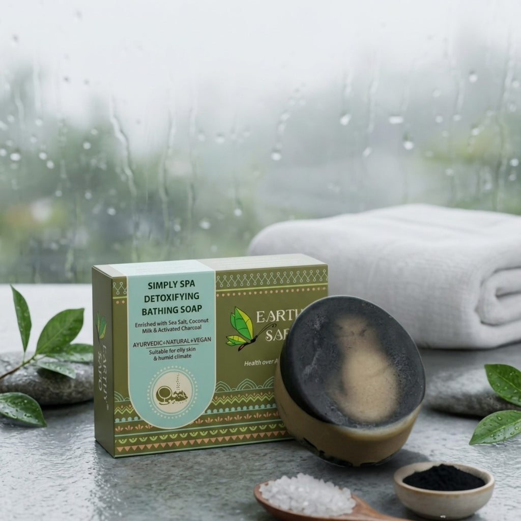 Earthy Sapo Simply Spa Detoxifying Bathing Soap made with sea salt, activated charcoal and coconut milk.